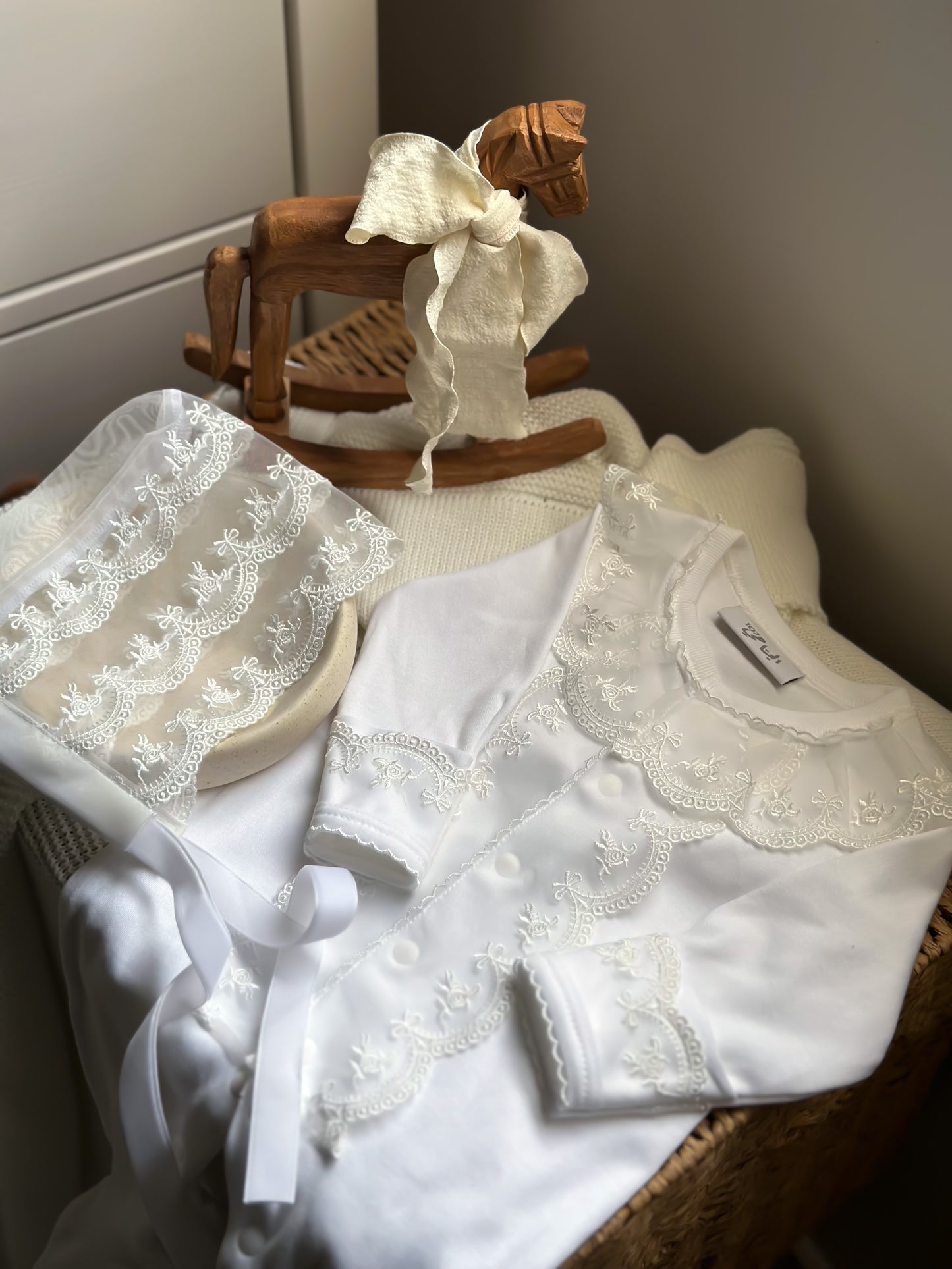 Lovely bow baby set
