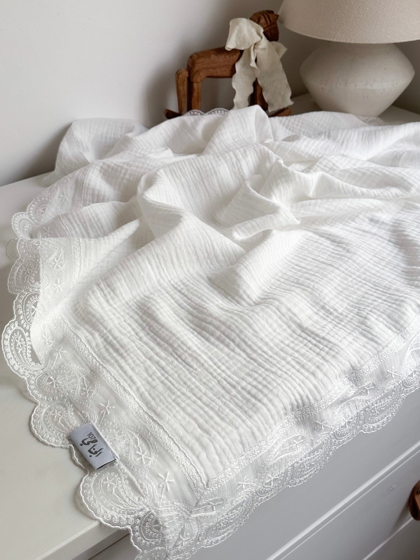 Lace blanket