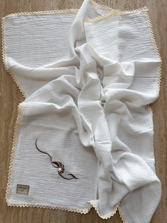 غطاء باسم حصه