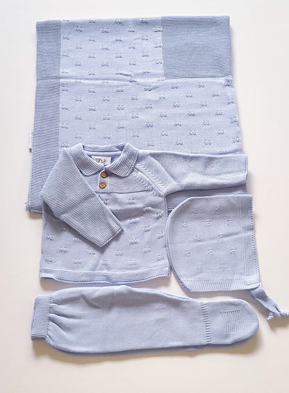 طقم المواليد