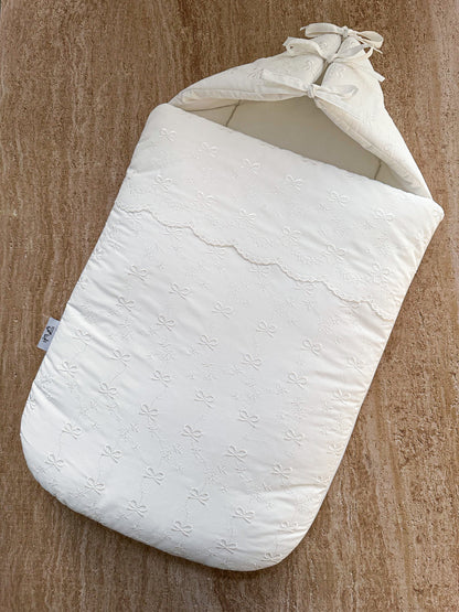 Bow sleeping bag