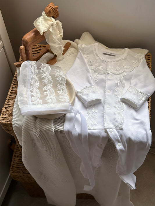Lovely bow baby set
